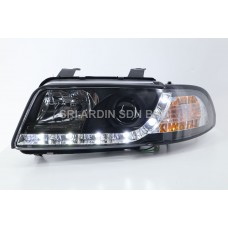 Audi A4 B5 95-98 Black Projector Head Lamp w LED